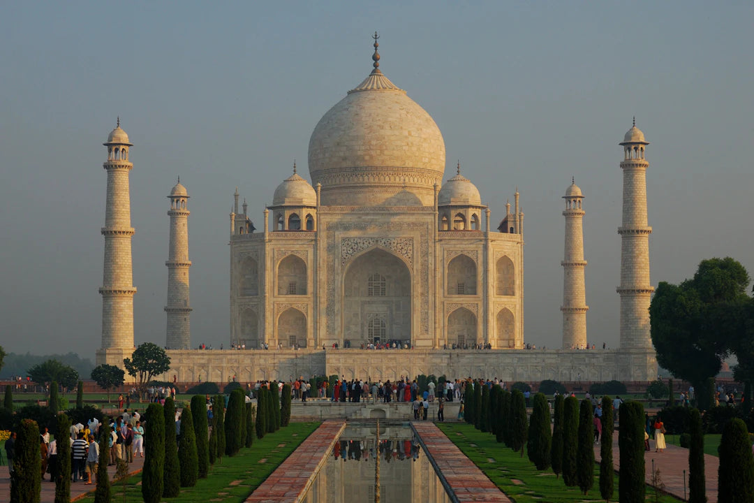 Charming Travel-Inspired Wallpaper for Kids' Rooms