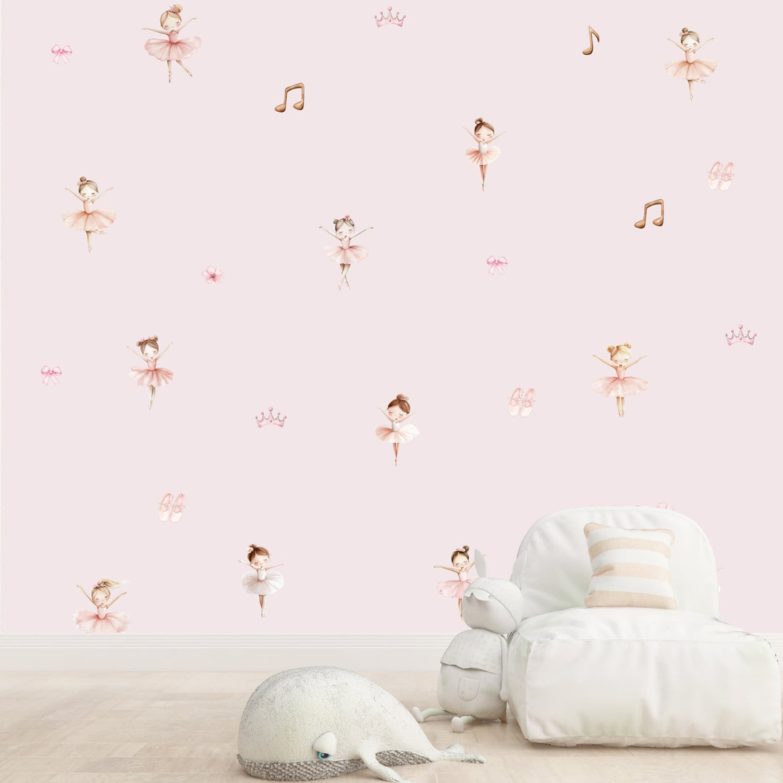 Charming Vintage Wallpaper for Timeless Home Decor