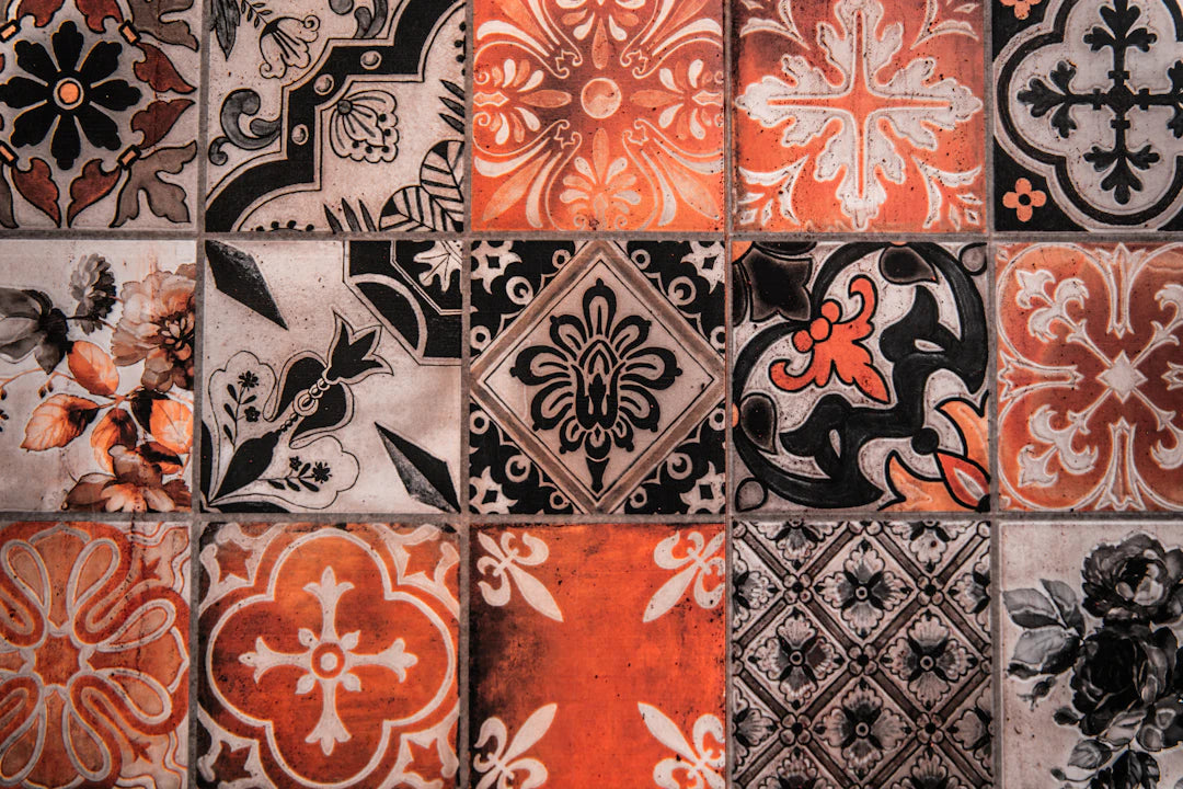 Mixing Patterns The Art of Wallpaper Layering