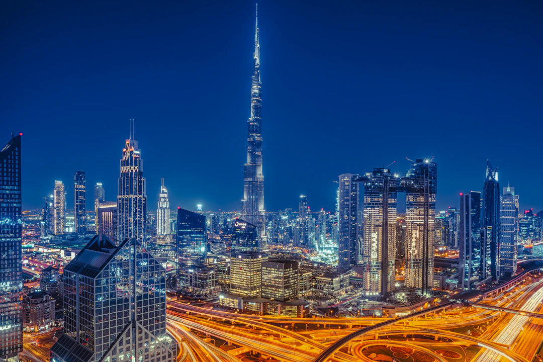Embrace Culture Dubai-Inspired Wallpaper Ideas